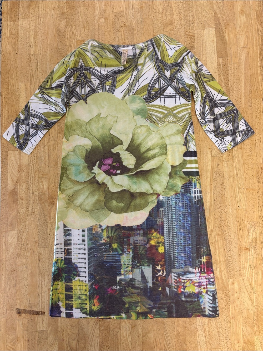 Atelier5 Gozde Yilmaz Abstract Cityscape Green Flower Shift Dress XS Made in USA